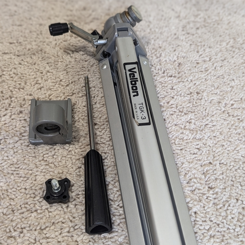 Vintage Velbon Adjustable Aluminum Tripod - Model TGK-3 - Original Box 1970's